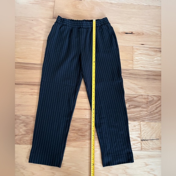 Women’s Dress pants - Picture 2 of 7